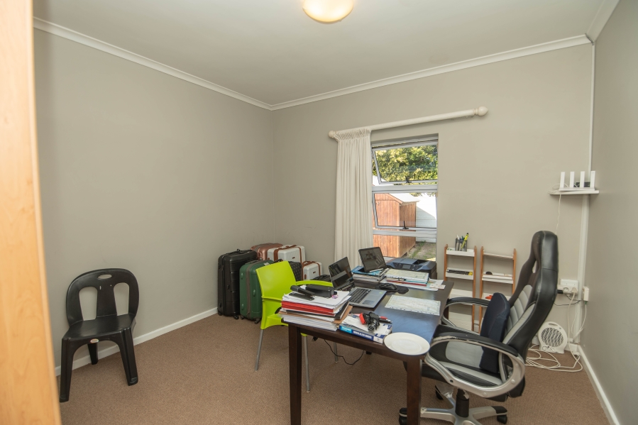 4 Bedroom Property for Sale in Summerstrand Eastern Cape